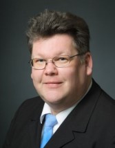 Dr. Bernd Schütze