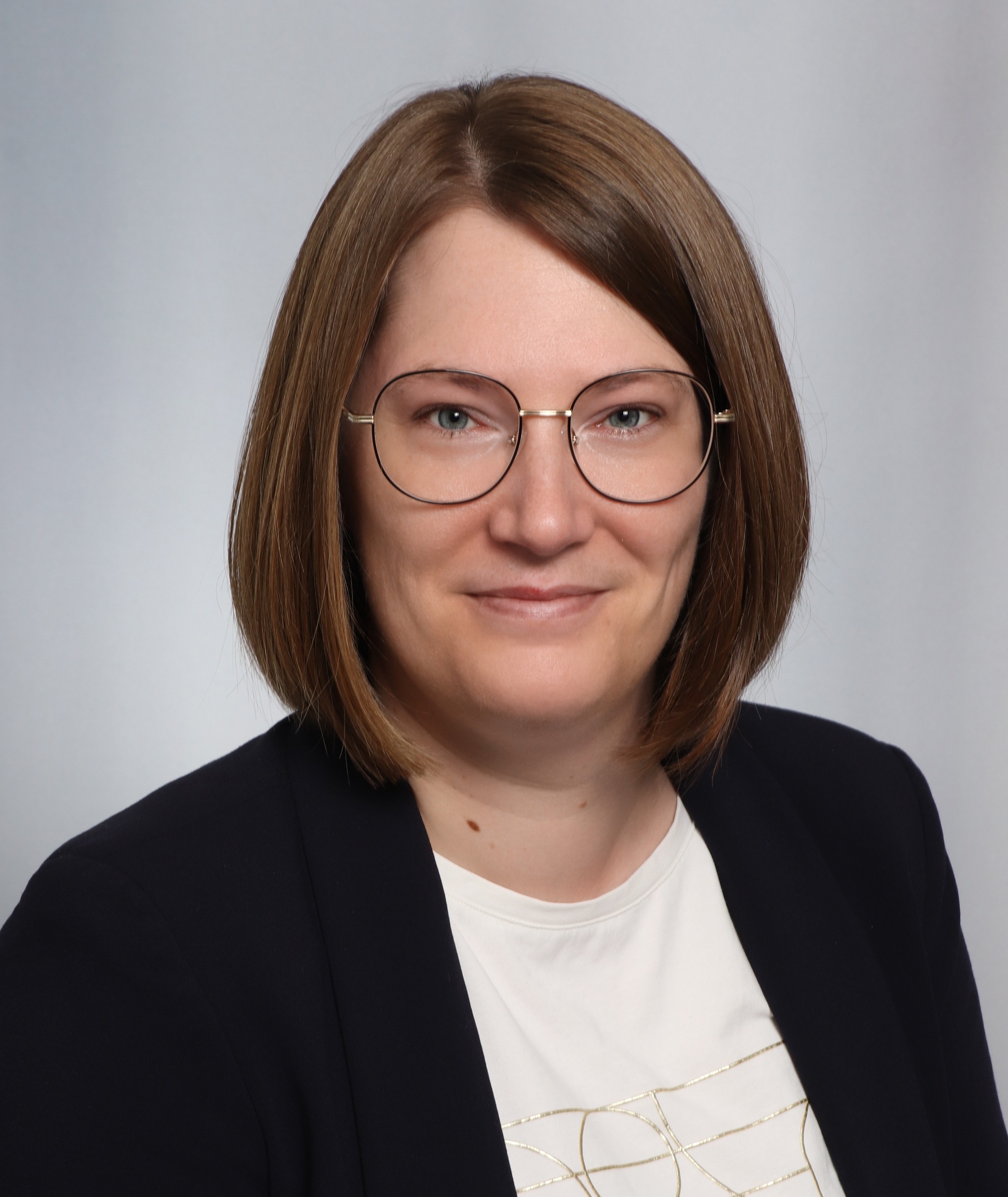 Dr. Nicole Rübsamen