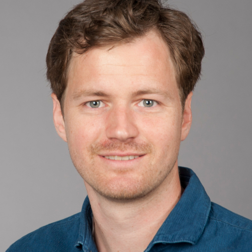 Dr. Roman Pokora