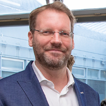 Dr. Daniel Tolks